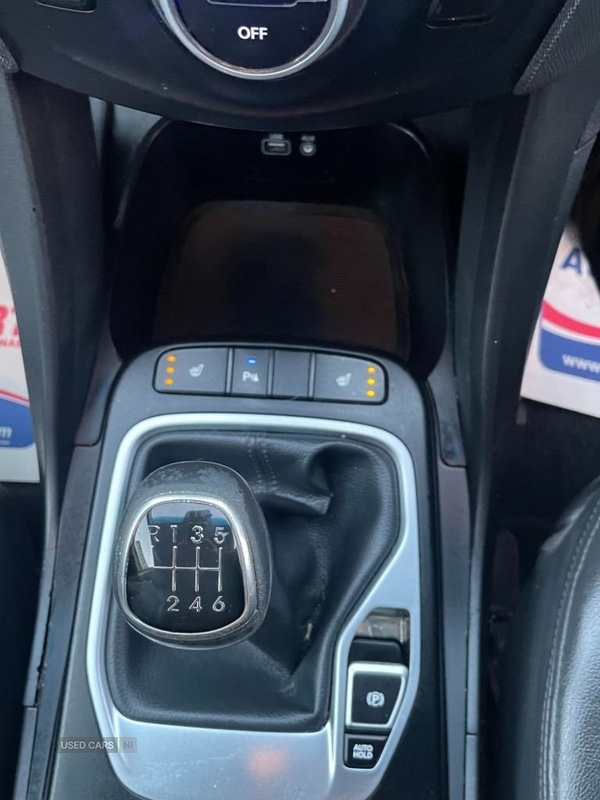 Used Hyundai Santa Fe 2017 for sale - 76349991: Photo 11