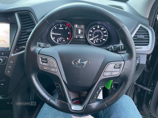 Used Hyundai Santa Fe 2017 for sale - 76349991: Photo 14