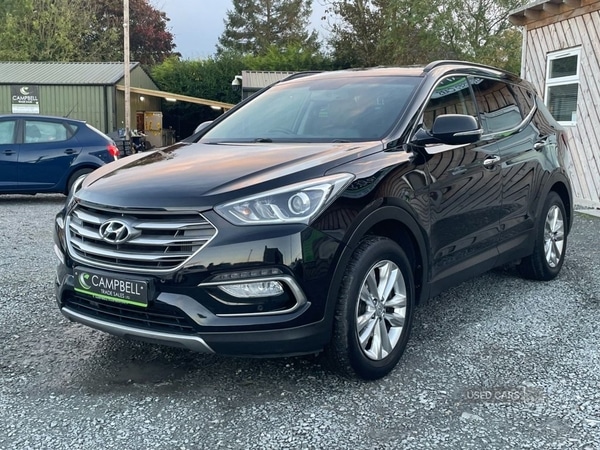 Used Hyundai Santa Fe 2017 for sale - 76349991: Photo 2