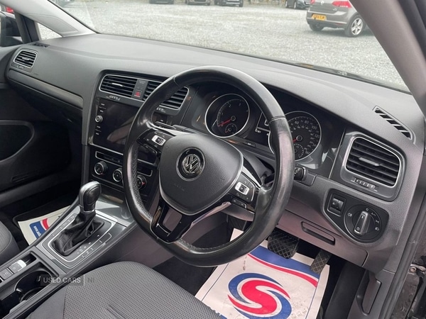 Used Volkswagen Golf 2017 for sale - 76285085: Photo 9