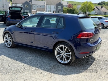 Used Volkswagen Golf 2018 for sale - 78685338: Photo