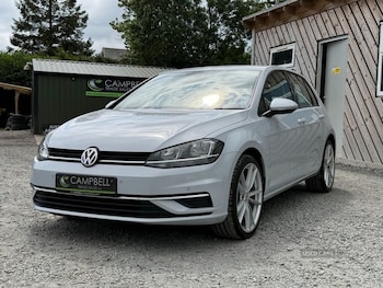 Used Volkswagen Golf 2017 for sale - 78935574: Photo