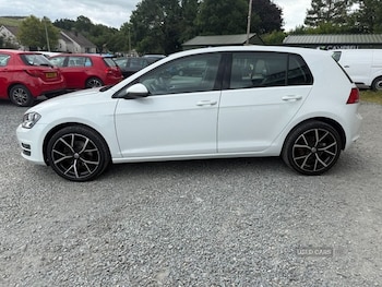 Used Volkswagen Golf 2017 for sale - 75521392: Photo