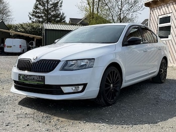 Used Skoda Octavia 2015 for sale - 78742206: Photo