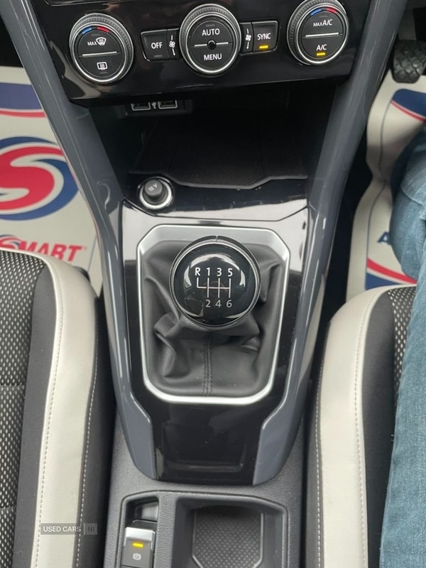 Used Volkswagen T-Roc 2018 for sale - 76296506: Photo 10