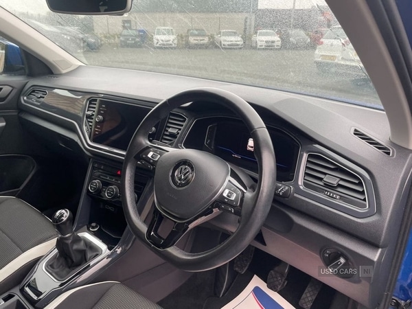 Used Volkswagen T-Roc 2018 for sale - 76296506: Photo 9