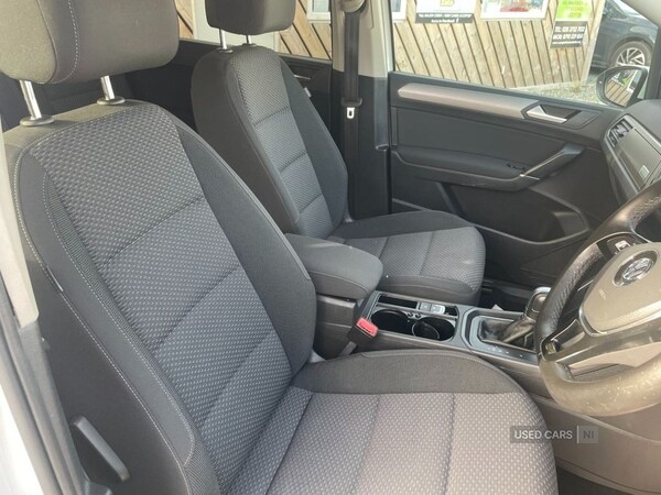 Used Volkswagen Touran 2017 for sale - 76562999: Photo 12