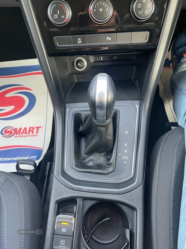 Used Volkswagen Touran 2017 for sale - 76562999: Photo 14