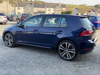Used Volkswagen Golf 2017 for sale - 77958771: Photo