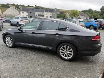 Used Volkswagen Passat 2017 for sale - 79751776: Photo