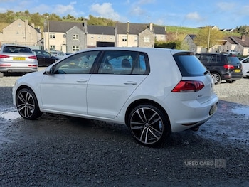 Used Volkswagen Golf 2017 for sale - 78136747: Photo