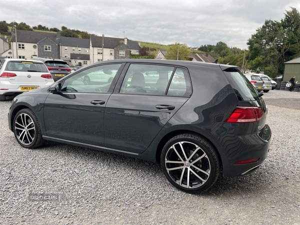 Used Volkswagen Golf 2017 for sale - 76021392: Photo 4