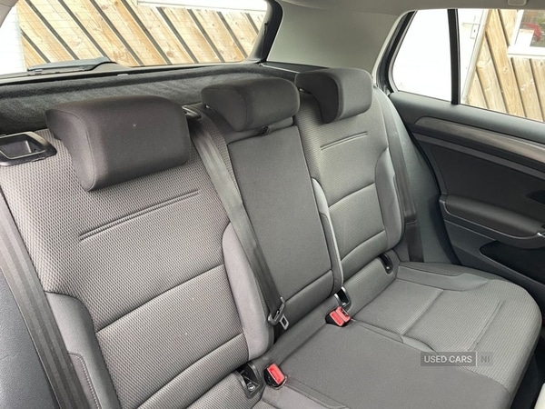 Used Volkswagen Golf 2017 for sale - 76021392: Photo 7