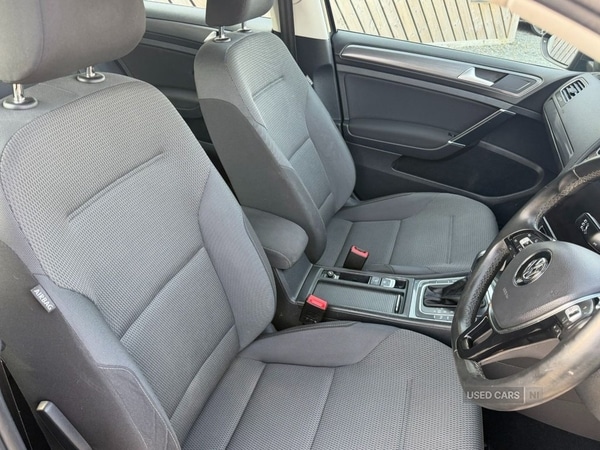 Used Volkswagen Golf 2017 for sale - 77982809: Photo 8