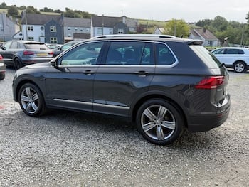 Used Volkswagen Tiguan 2019 for sale - 79831882: Photo