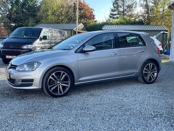 Used Volkswagen Golf 2014 for sale - 76318552: Photo