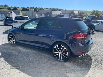 Used Volkswagen Golf 2017 for sale - 75954389: Photo