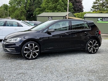 Used Volkswagen Golf 2017 for sale - 78742363: Photo