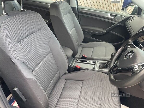 Used Volkswagen Golf 2017 for sale - 76021523: Photo 8