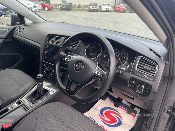 Used Volkswagen Golf 2017 for sale - 76021523: Photo 9