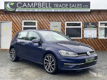 Volkswagen - Golf