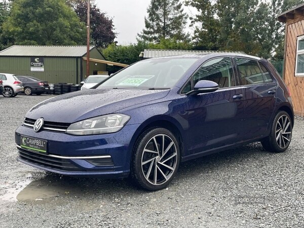 Used Volkswagen Golf 2017 for sale - 76167721: Photo 2