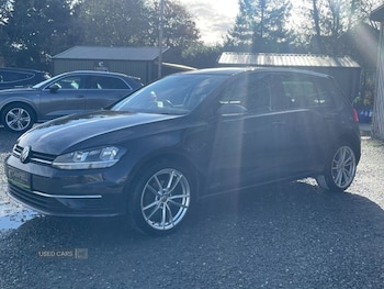 Used Volkswagen Golf 2017 for sale - 76378208: Photo