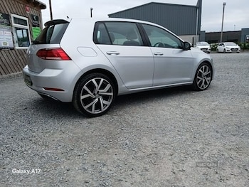 Used Volkswagen Golf 2018 for sale - 79475777: Photo