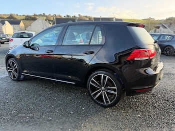 Used Volkswagen Golf 2015 for sale - 76966001: Photo