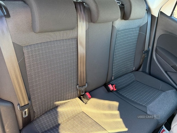 Used Volkswagen Polo 2015 for sale - 76856123: Photo 8