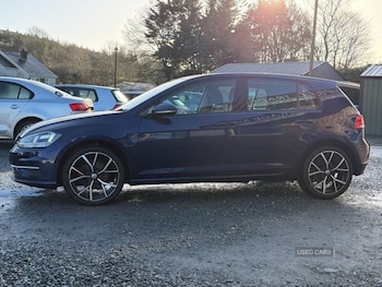 Used Volkswagen Golf 2018 for sale - 77204659: Photo