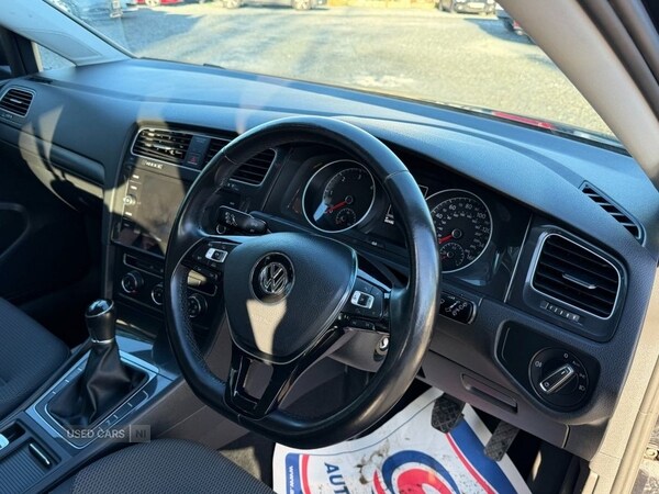 Used Volkswagen Golf 2017 for sale - 76753562: Photo 9