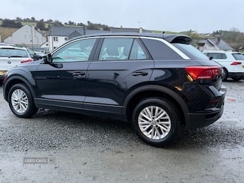 Used Volkswagen T-Roc 2019 for sale - 77359559: Photo