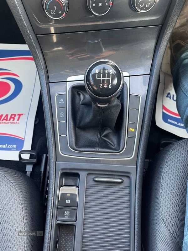 Used Volkswagen Golf 2017 for sale - 76409647: Photo 10