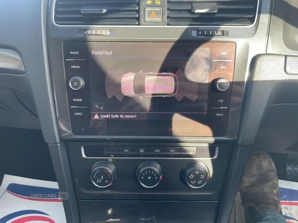 Used Volkswagen Golf 2017 for sale - 76409647: Photo 11