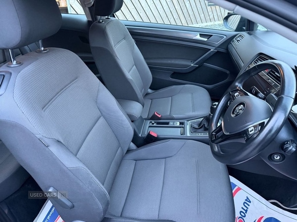 Used Volkswagen Golf 2018 for sale - 77268563: Photo 8
