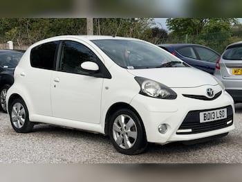 Used Toyota AYGO 2013 for sale - 79807506: Photo