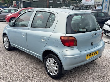 Used Toyota Yaris 2004 for sale - 78809407: Photo
