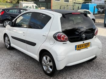 Used Toyota AYGO 2014 for sale - 79780934: Photo