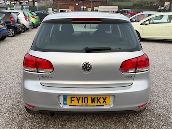 Used Volkswagen Golf 2010 for sale - 78809345: Photo