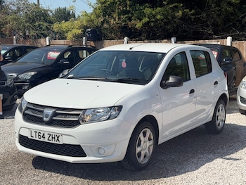Used Dacia Sandero 2014 for sale - 79012944: Photo