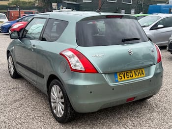 Used Suzuki Swift 2010 for sale - 79711858: Photo