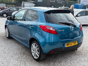 Used Mazda Mazda2 2013 for sale - 79807504: Photo