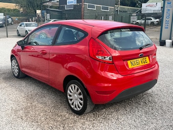 Used Ford Fiesta 2011 for sale - 79304307: Photo