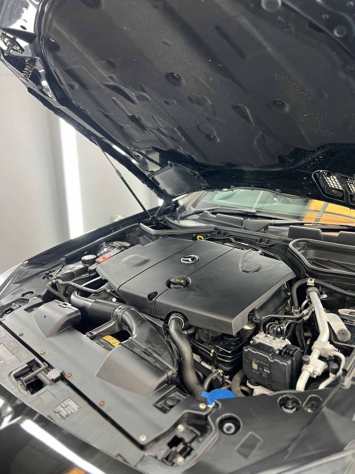 Used Mercedes-Benz SLK 2014 for sale - 75982024: Photo 35