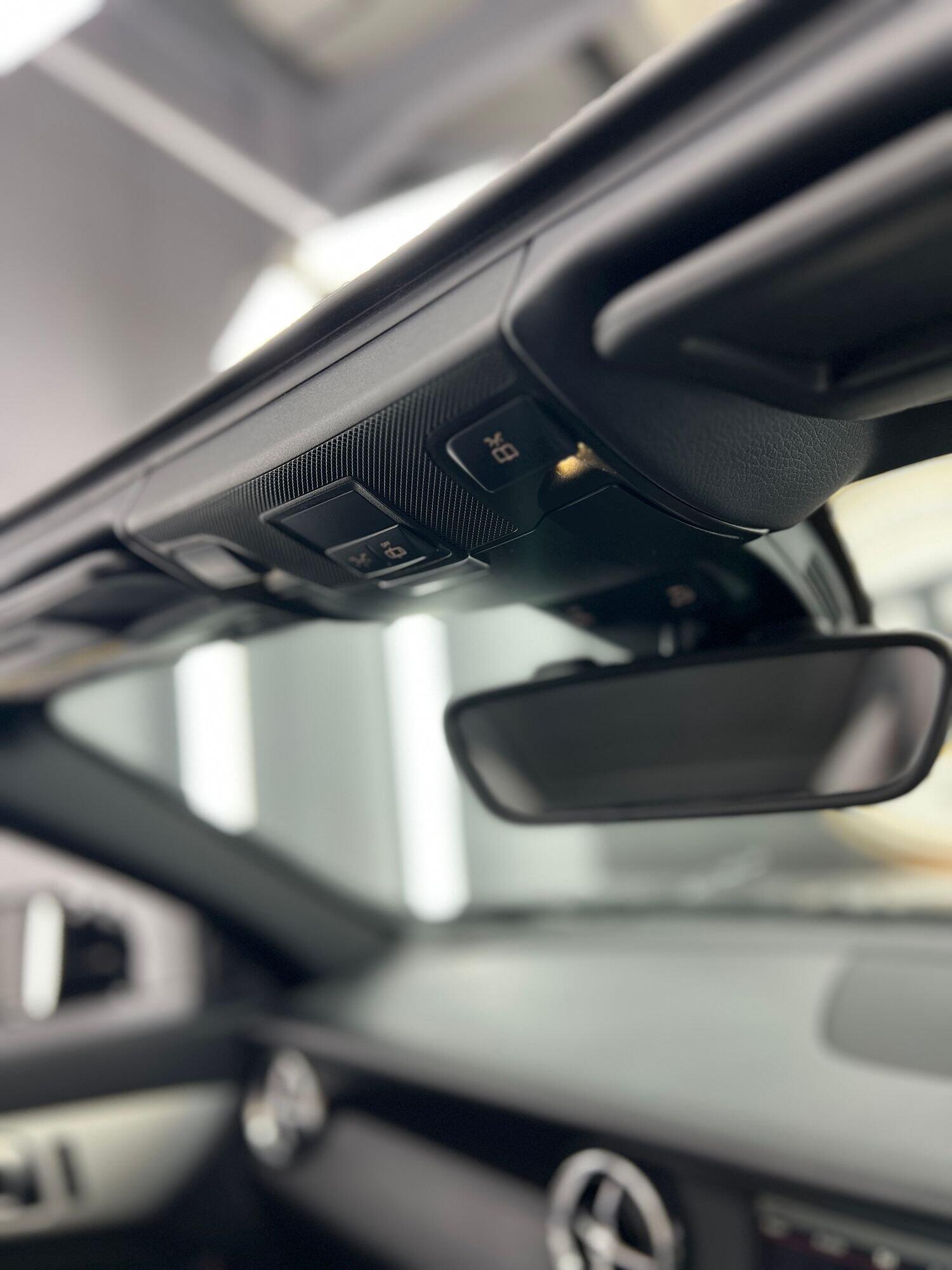 Used Mercedes-Benz SLK 2014 for sale - 75982024: Photo 47