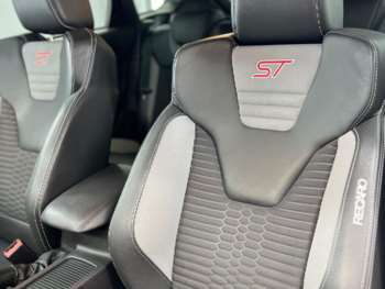 Used Ford Focus 2016 for sale - 74932127: Photo