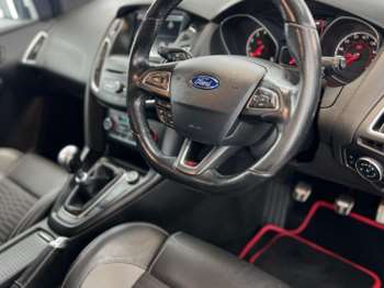 Used Ford Focus 2016 for sale - 74932127: Photo