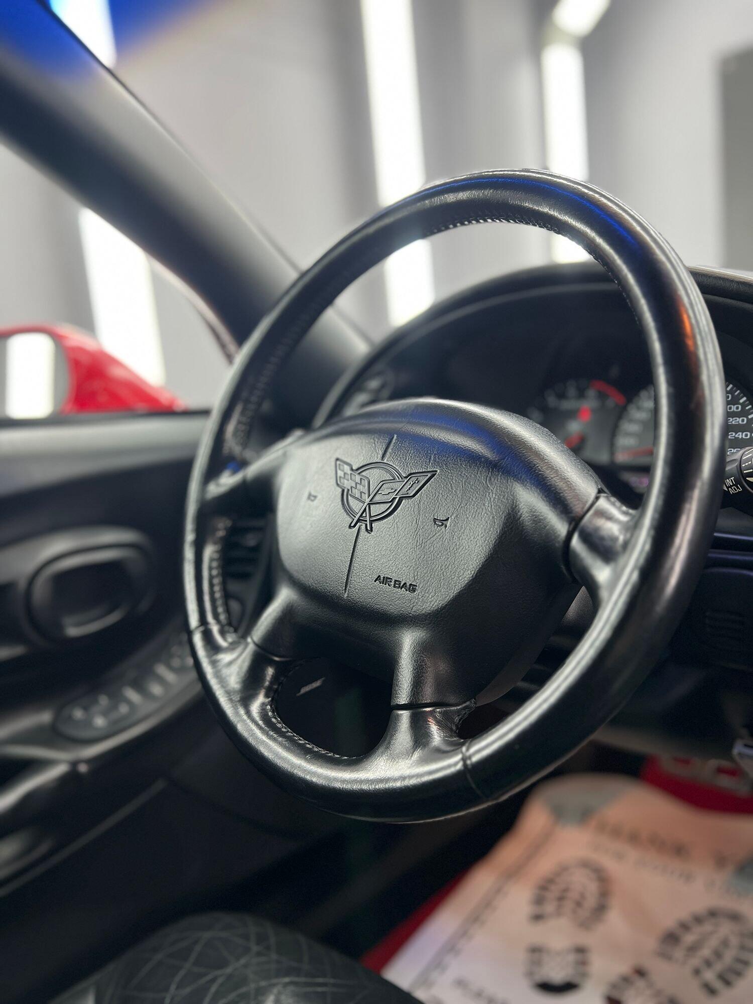 Used Chevrolet Corvette 2017 for sale - 76082755: Photo 4