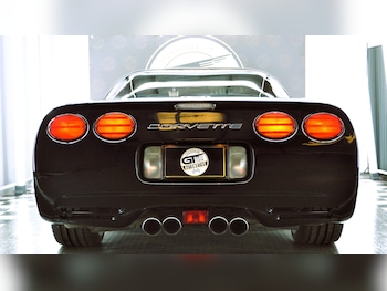 Used Chevrolet Corvette 2003 for sale - 77789329: Photo